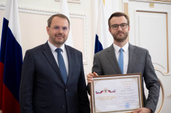 За значимый вклад в развитие международного научно-образовательного сотрудничества: Дмитрий Беляков в Минобрнауки