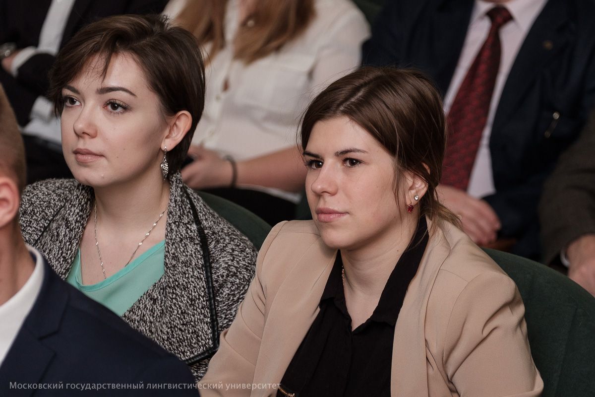 COLLEGIUM LINGUISTICUM - 2018 شهدت جامعة موسكو اللغوية  الحكومية المؤتمر الطلابي الدولي