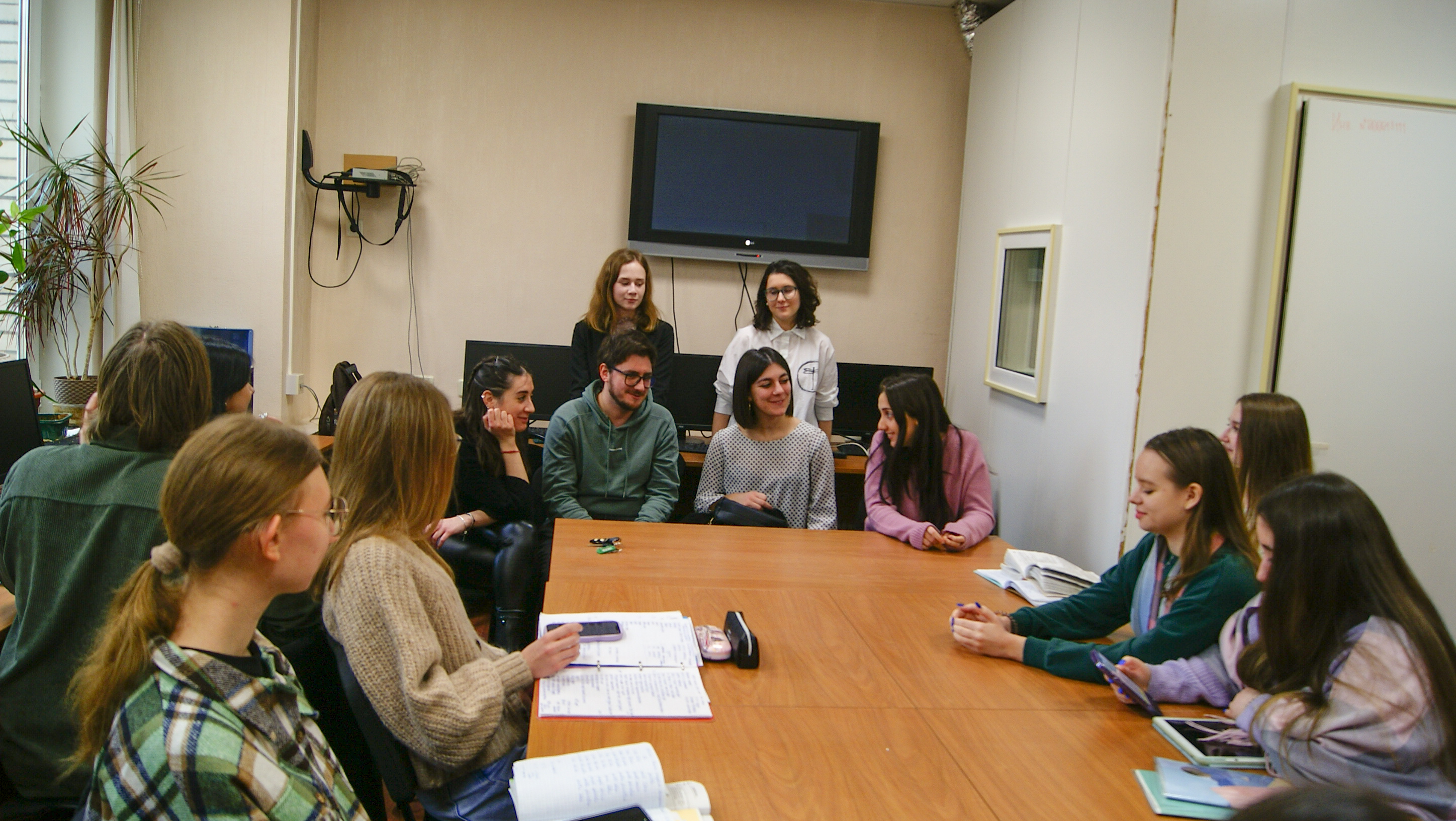 Встреча первокурсников-итальянистов со студентами из Италии