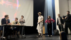 Студенты студии театра художественно-исторической реконструкции МГЛУ выступили с премьерой спектакля «Трудный экзамен»