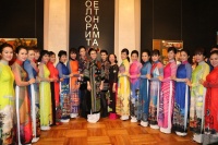 Студентки ПФ выступили в роли моделей на закрытом показе знаменитого вьетнамского дизайнера Минь Хань