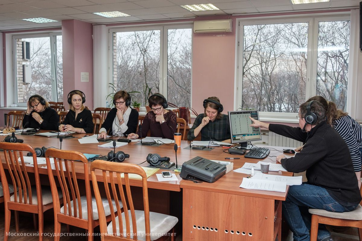 جامعة موسكو الحكومية اللغوية تُعِدُّ مترجمين لمنظمة الأمم المتحدة