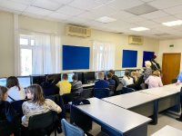 Переводческий факультет открывает для школьников «Литературную Москву»