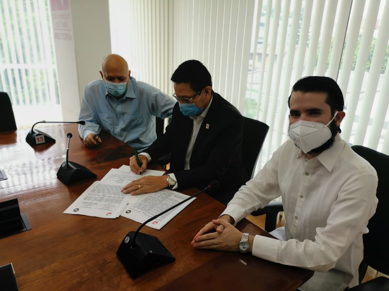 МГЛУ и Университет Валье (Колумбия) подписали  рамочное соглашение