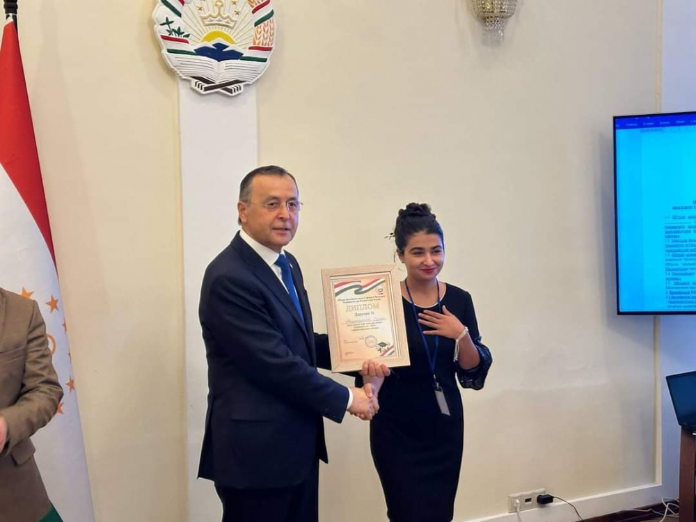 Студентка МГЛУ в числе лучших конкурса «Студент года» посольства республики Таджикистан